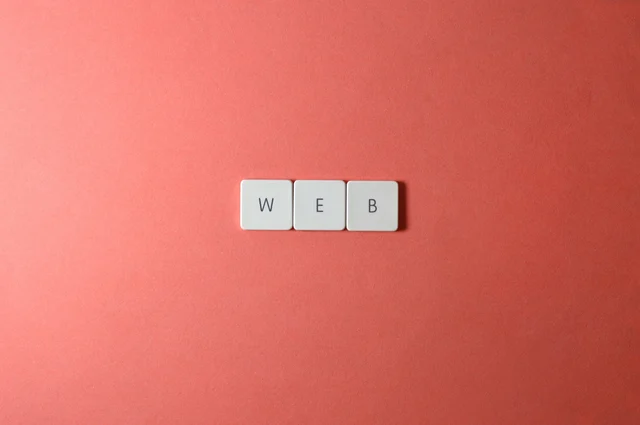 En iyi web tasarım trendleri 2026 rehberiyle modern, hızlı ve SEO uyumlu web siteleri oluşturun. UI/UX trendlerini şimdi keşfedin.